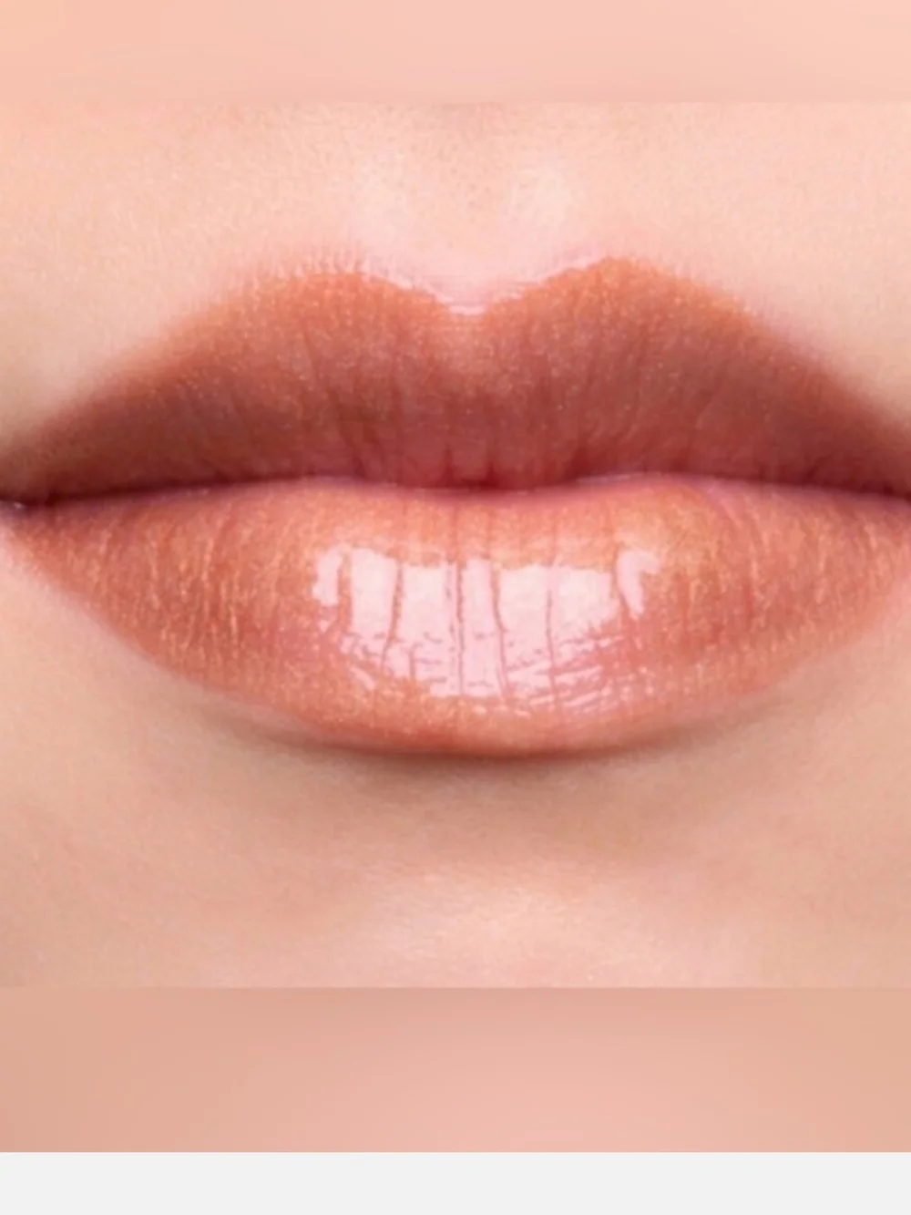 Kevyn Aucoin Metallic Lip Gloss In Sunlight NIB✨FREE GIFT WITH ANY PURCHASE ✨